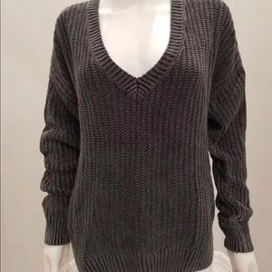 VS Pink V-neck sweater